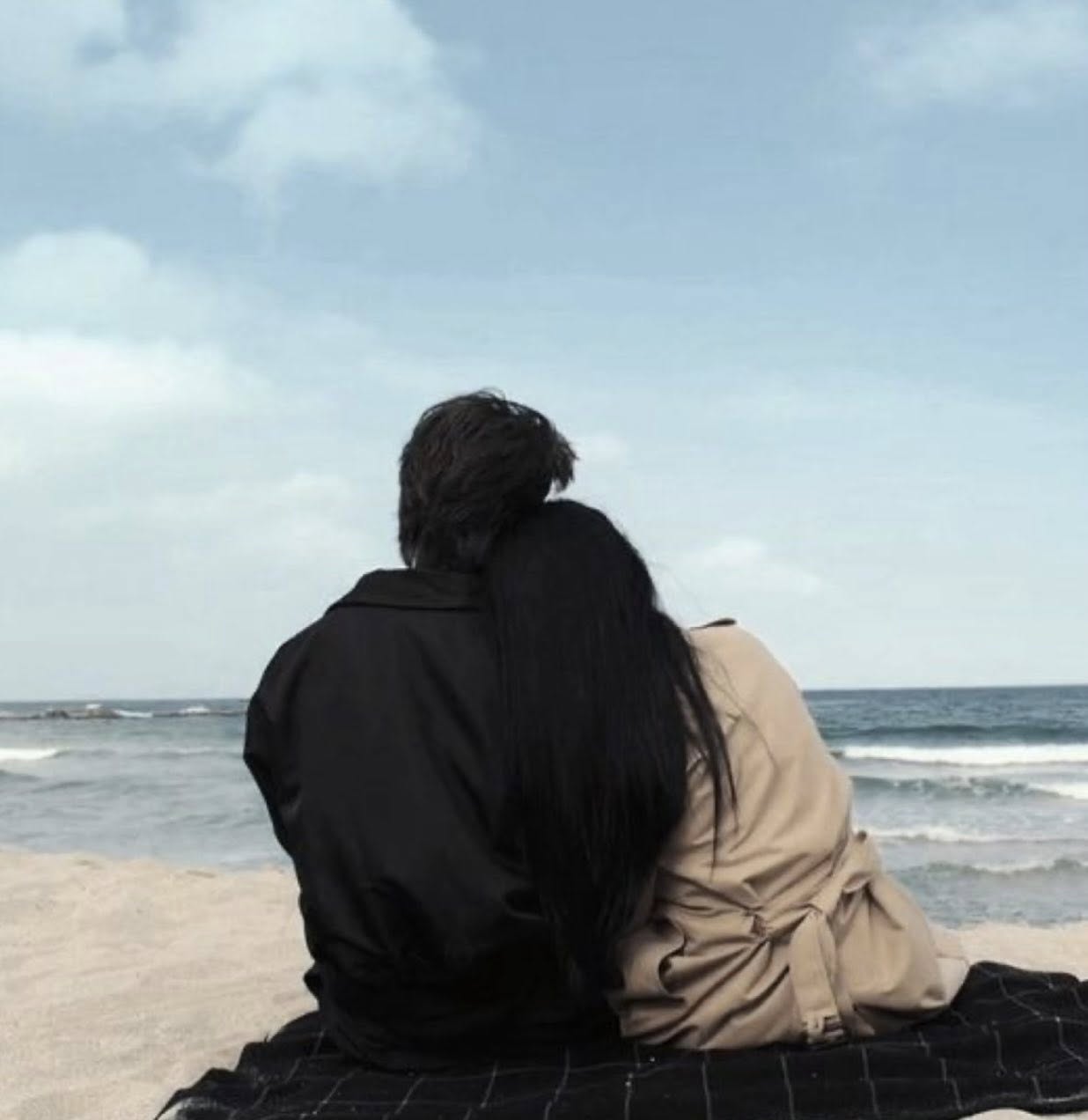 TRỢ LÝ MANG THAI CON CỦA CHỒNG TÔI