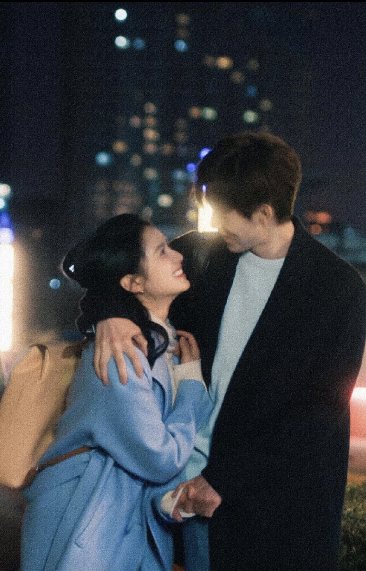 NỐI LẠI MỐI TÌNH 5 NĂM